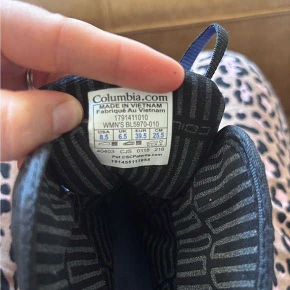 Columbia Boots Women’s 8.5 Waterpoof Hiking Snow Boots - Picture 3 of 5